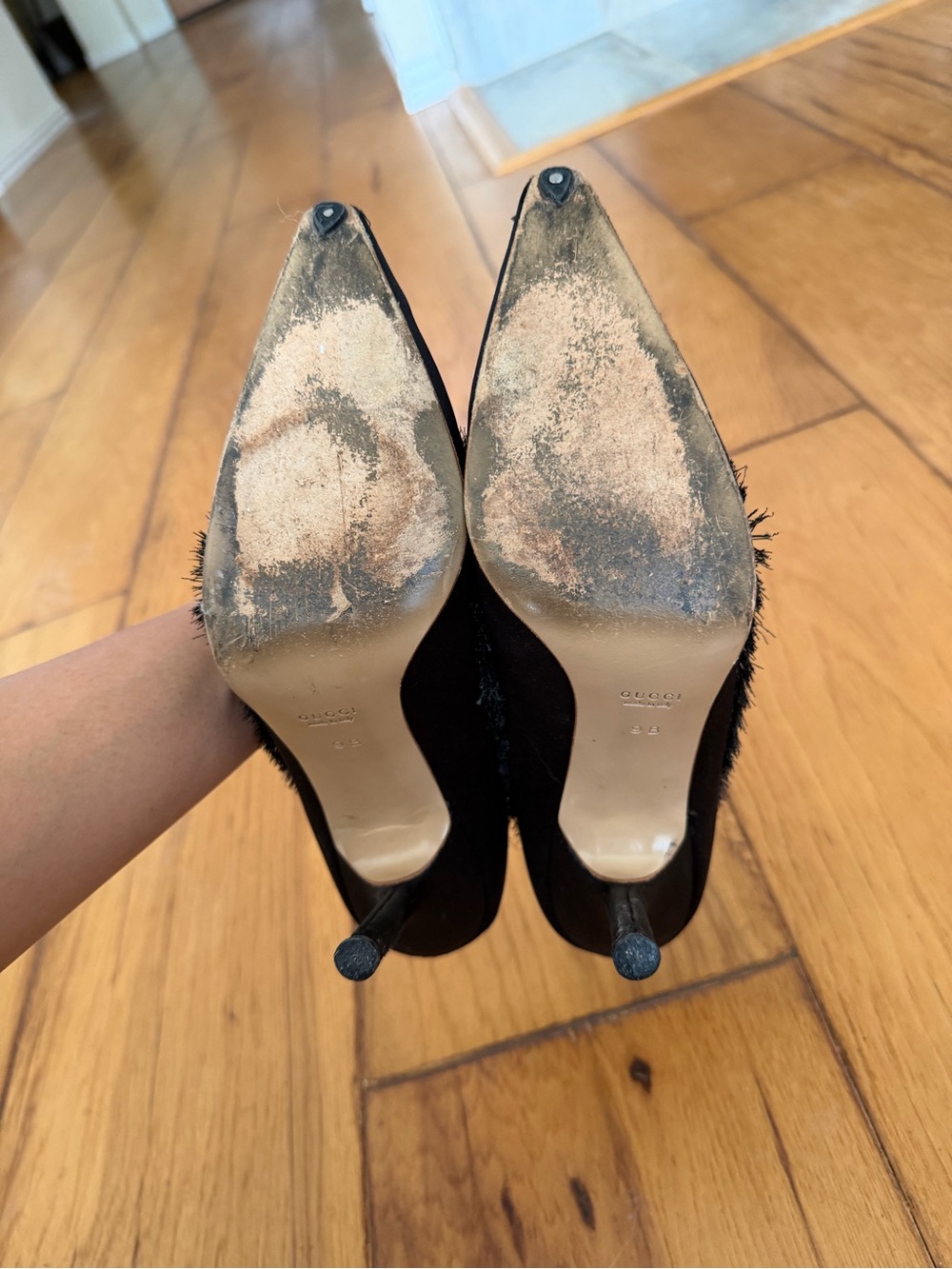Gucci Heels size 9 - Picture 5 of 9